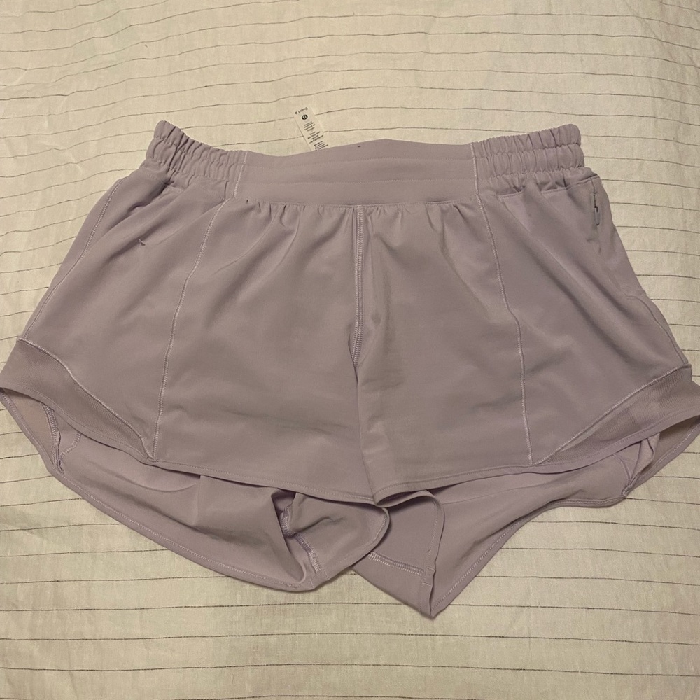 Lilac Lululemon Shorts (hotty toddy)
